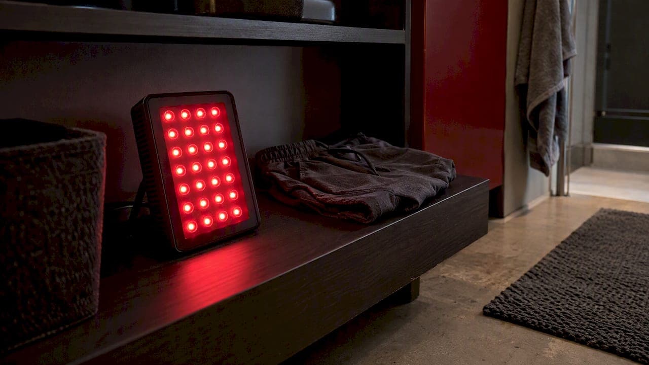 Testicle Tanning: What the Science Says About Red Light